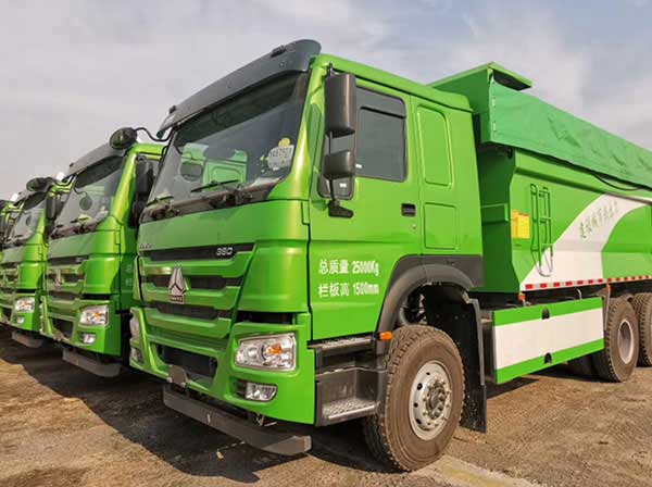 豪沃自卸车