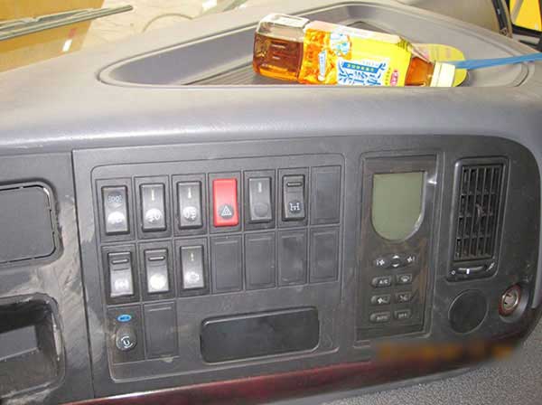 豪沃自卸车